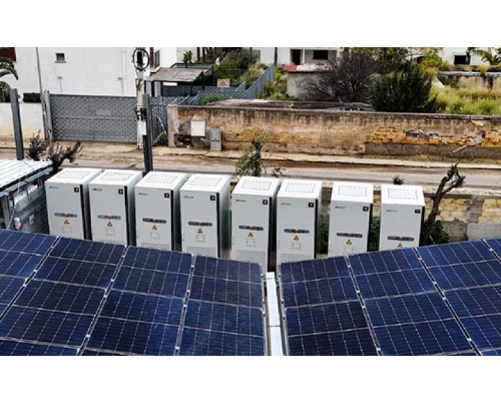 Hệ Thống Lưu Trữ Năng Lượng BESS JA 125kW/261kWh